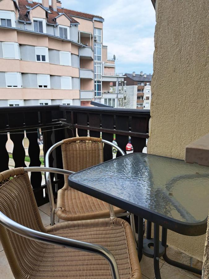 Bed&Breakfast Durdan クラピンスケ・トプリツェ エクステリア 写真